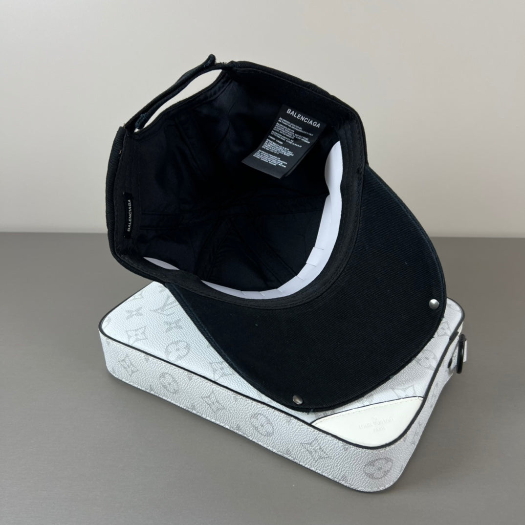 M1Z25J528 Popular  hats