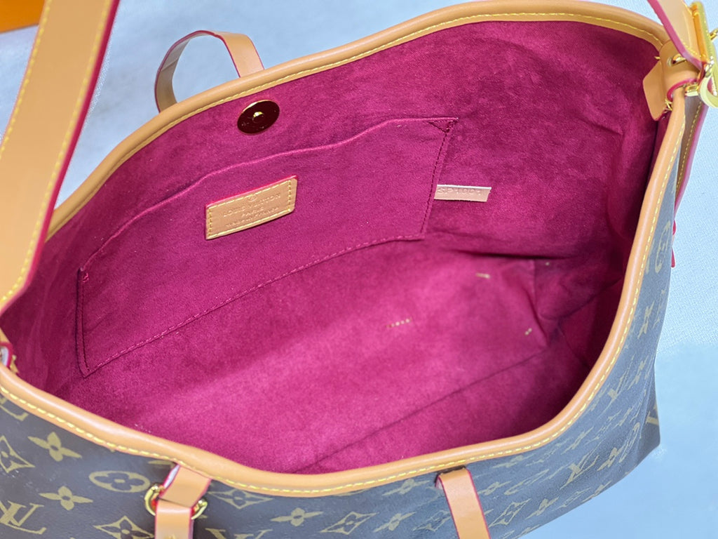 B1X43E147 Popular  leather bag 
