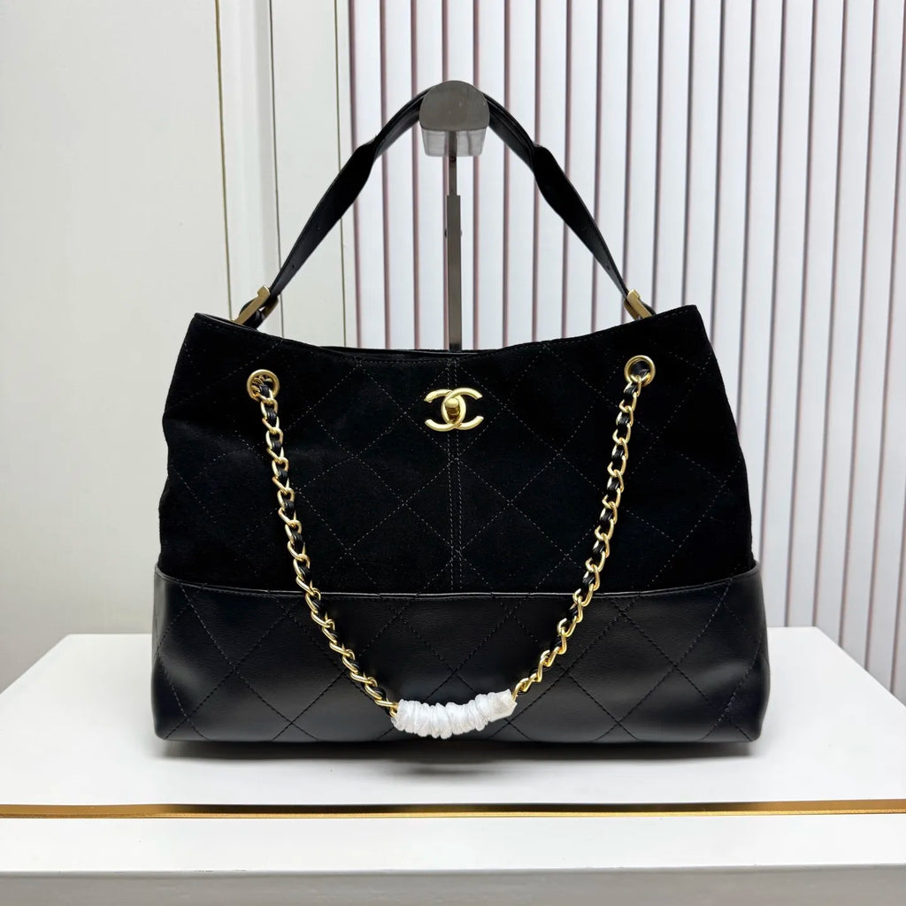 B1P46C17 Popular leather bag
