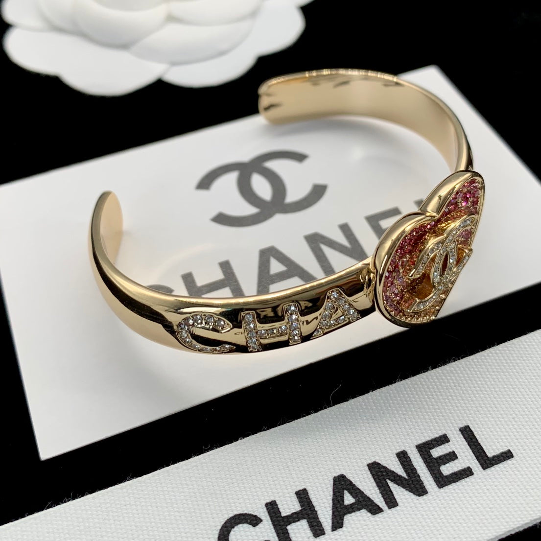 X1N73C94K  Popular bracelet