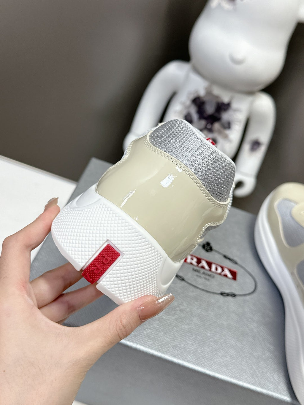 Z2Q105P384 Popular high-quality Shoes