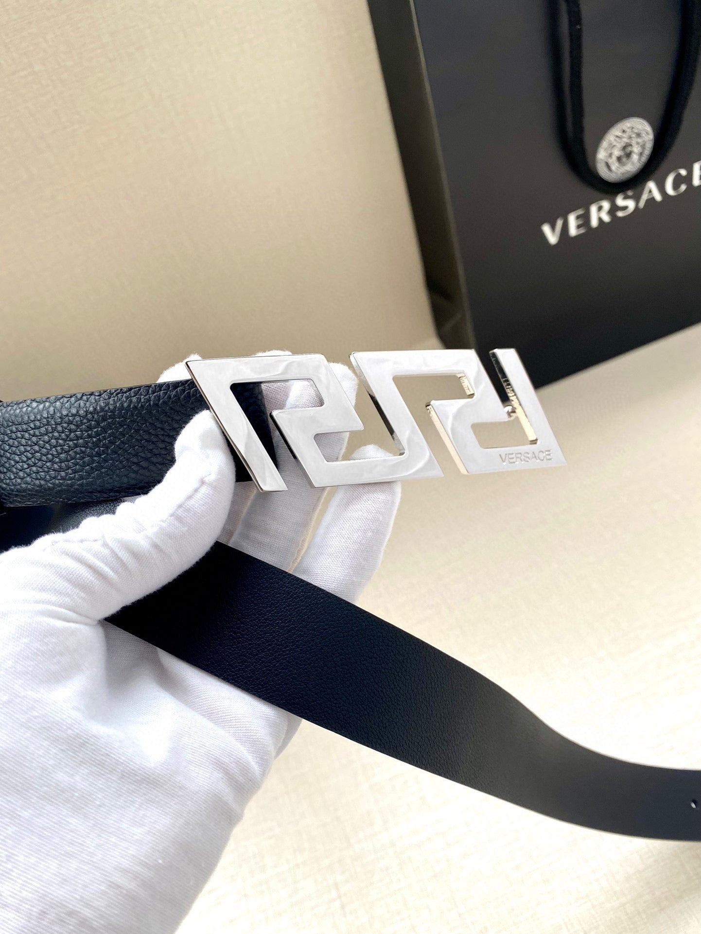 P1W15V166 Popular   High quality belt With full package