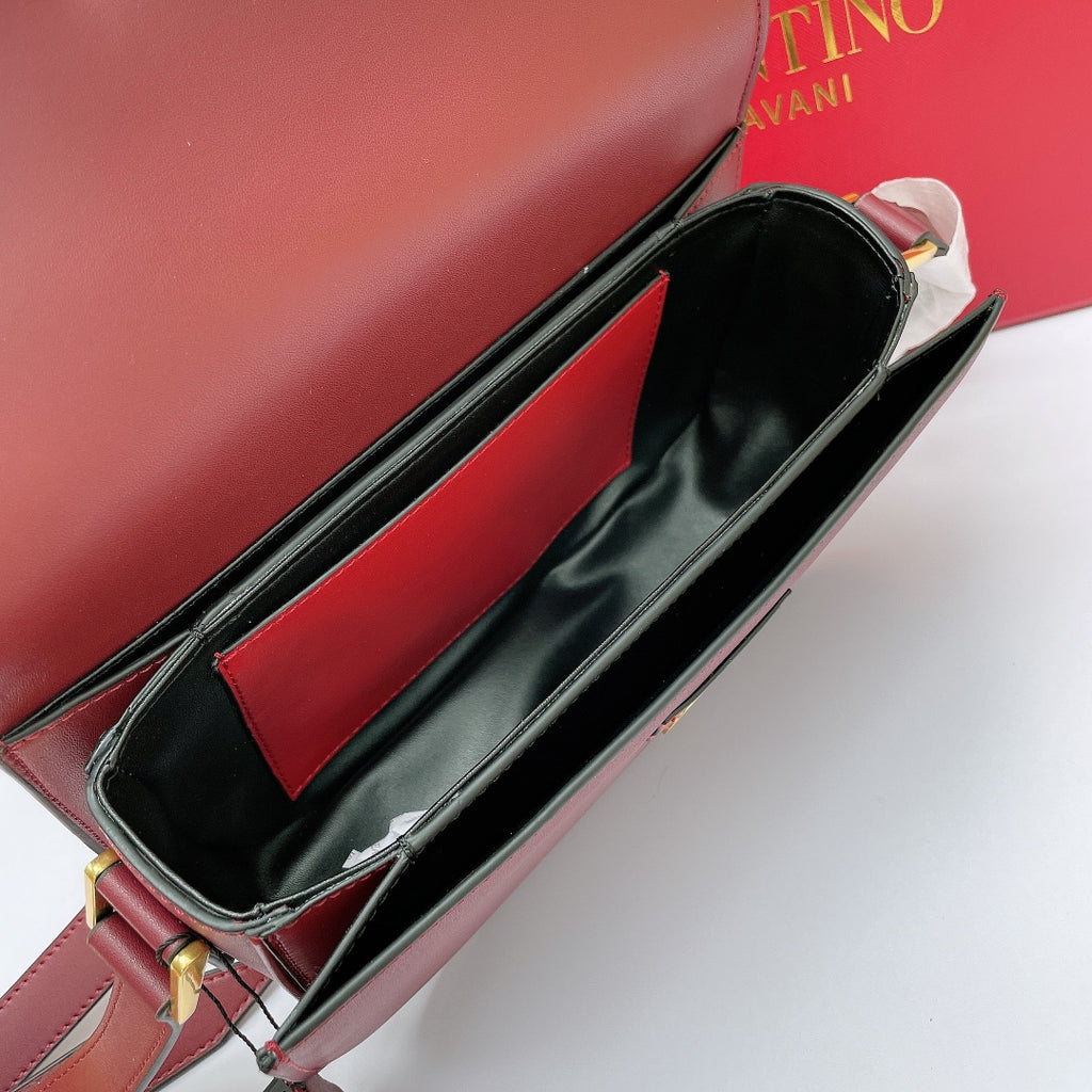 B5X111VL45 Popular  leather bag 