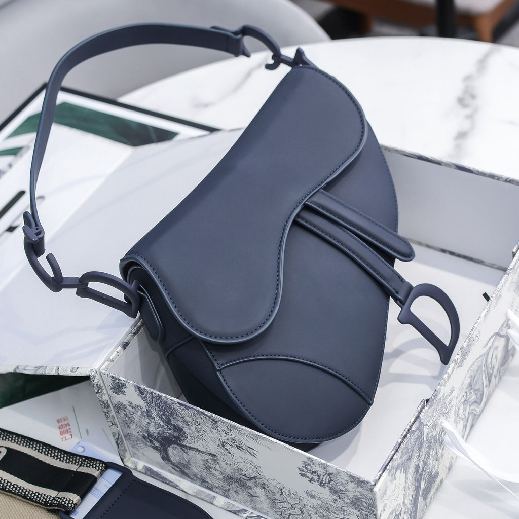 B5X111D10 Popular   leather bag 