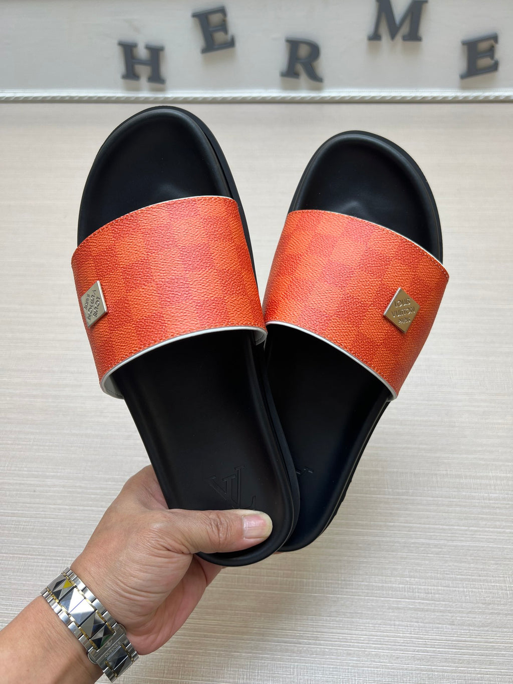 Z5ZE69 Popular slippers