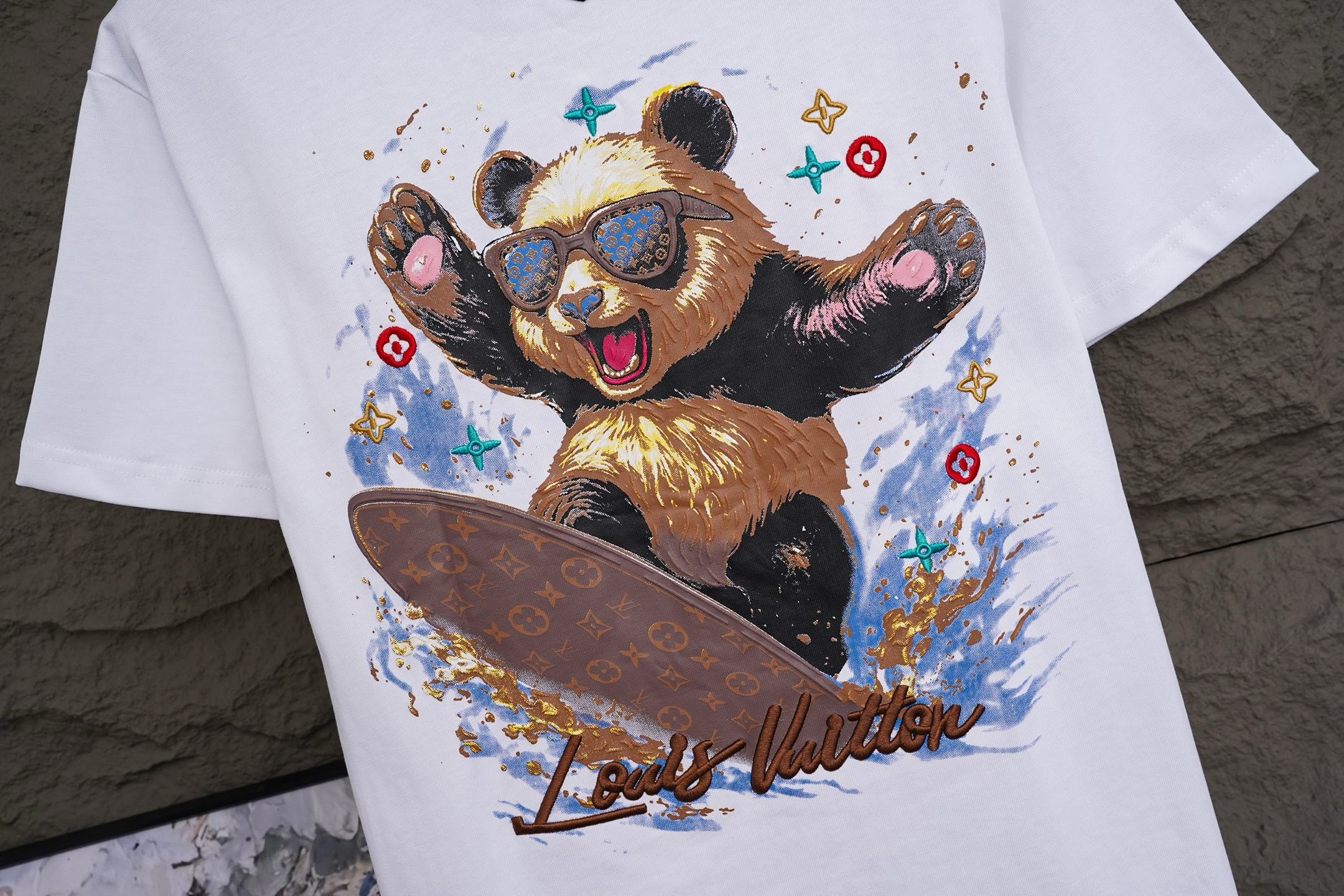 U1R76E17 Popular T-shirts