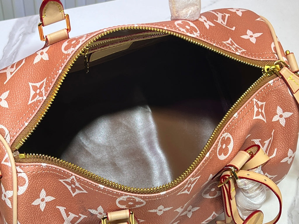 B1X55E17 Popular  leather bag