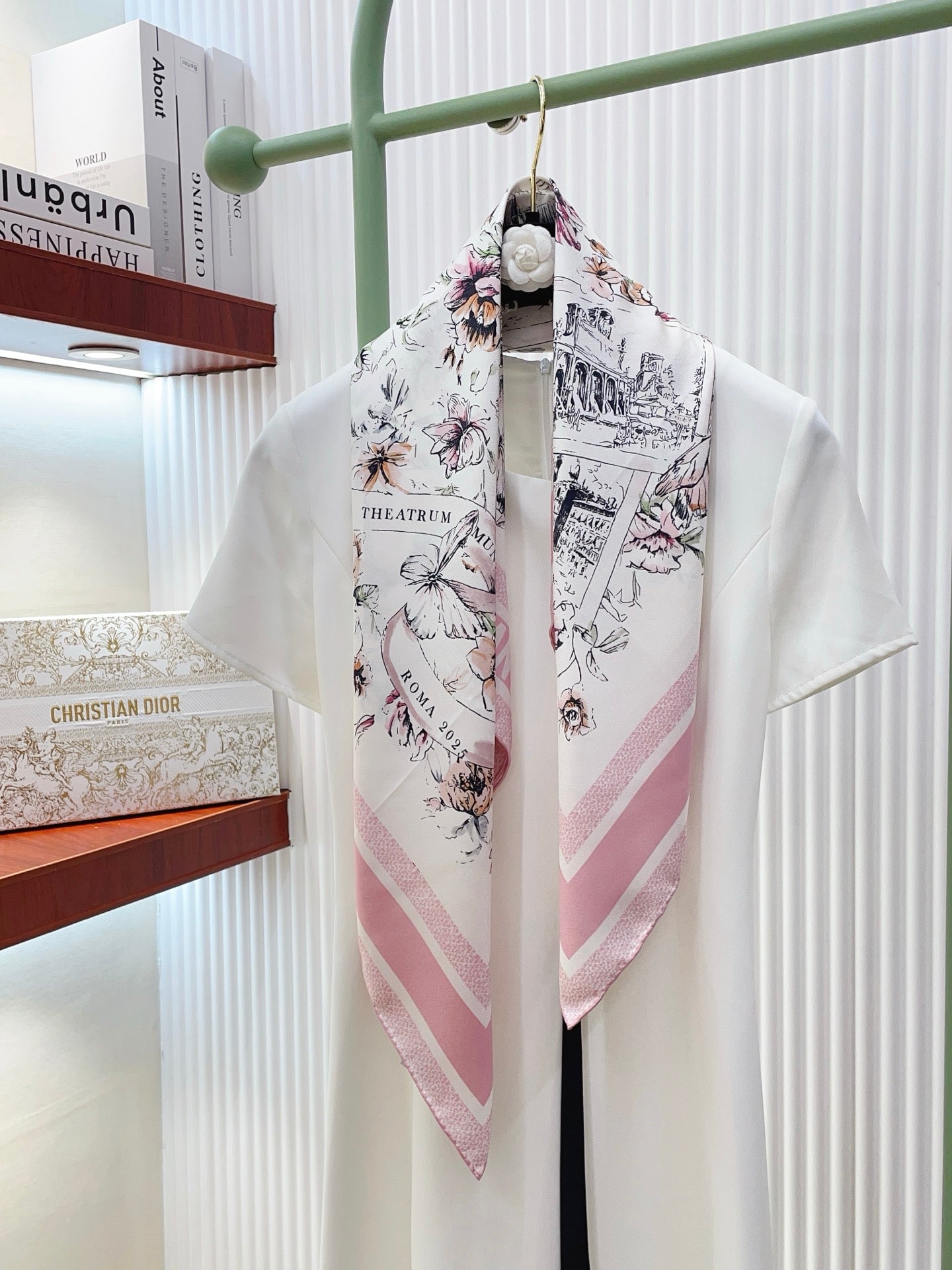 W1N36D27 Popular Silk Scarve