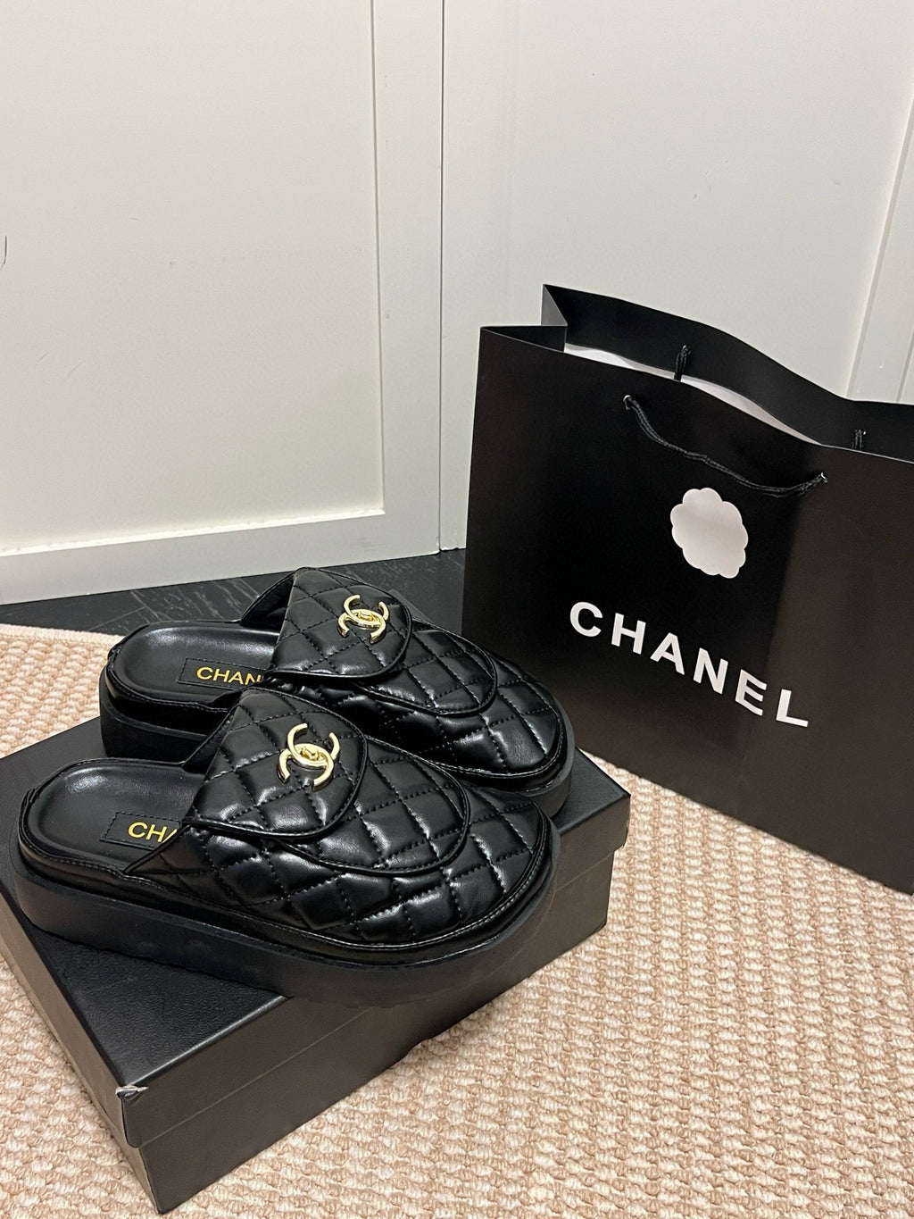 Z1P54C154 Popular Slippers
