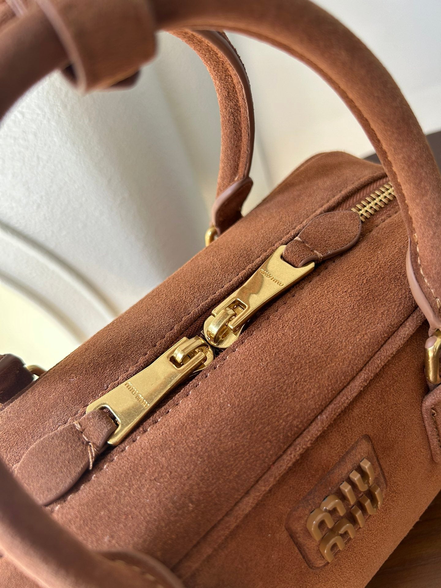 B1P46A148 Popular leather bags(27x12x9cm)