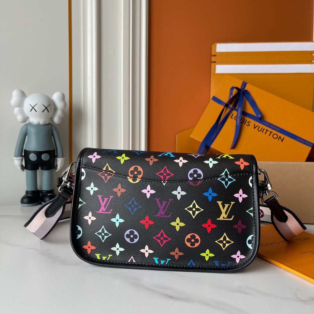 B1P36E37 Popular leather bag