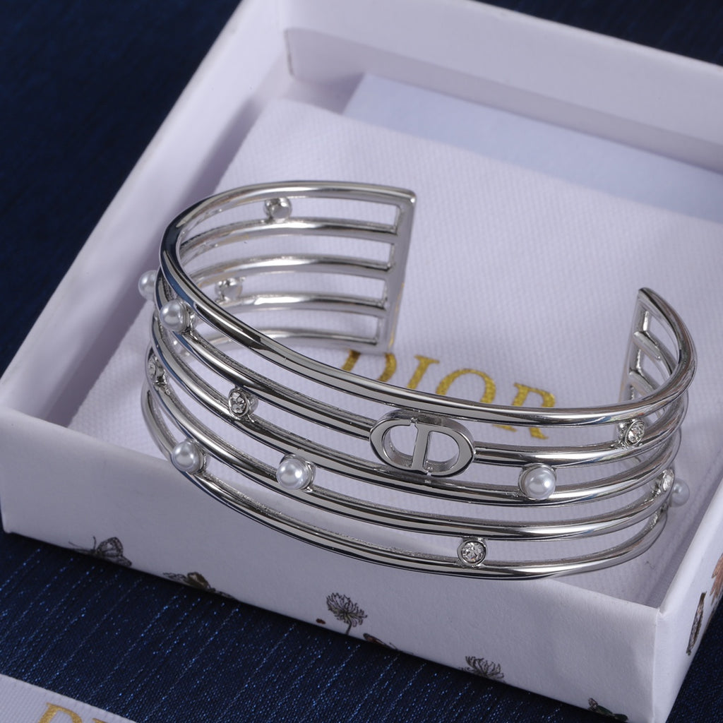X1Z54D418K  Popular Bracelets