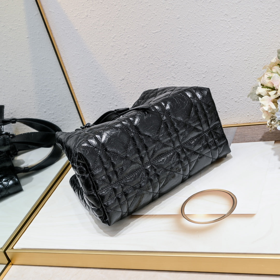 B12X44D359 Popular   leather bag 