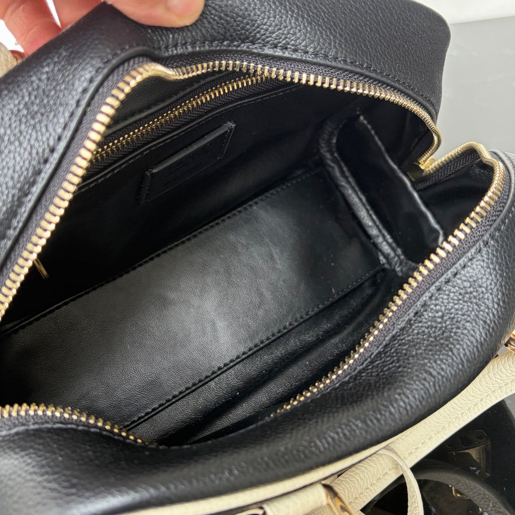 B1R66A12 Popular leather bag