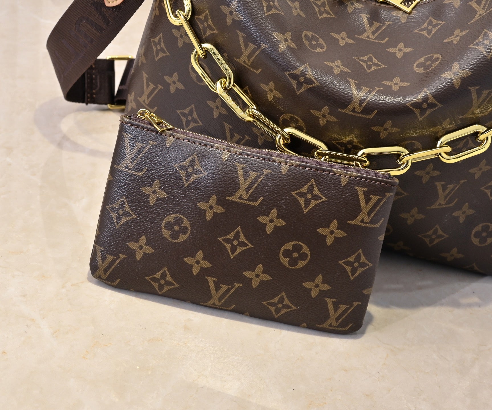 B1N36E2 Popular leather bag