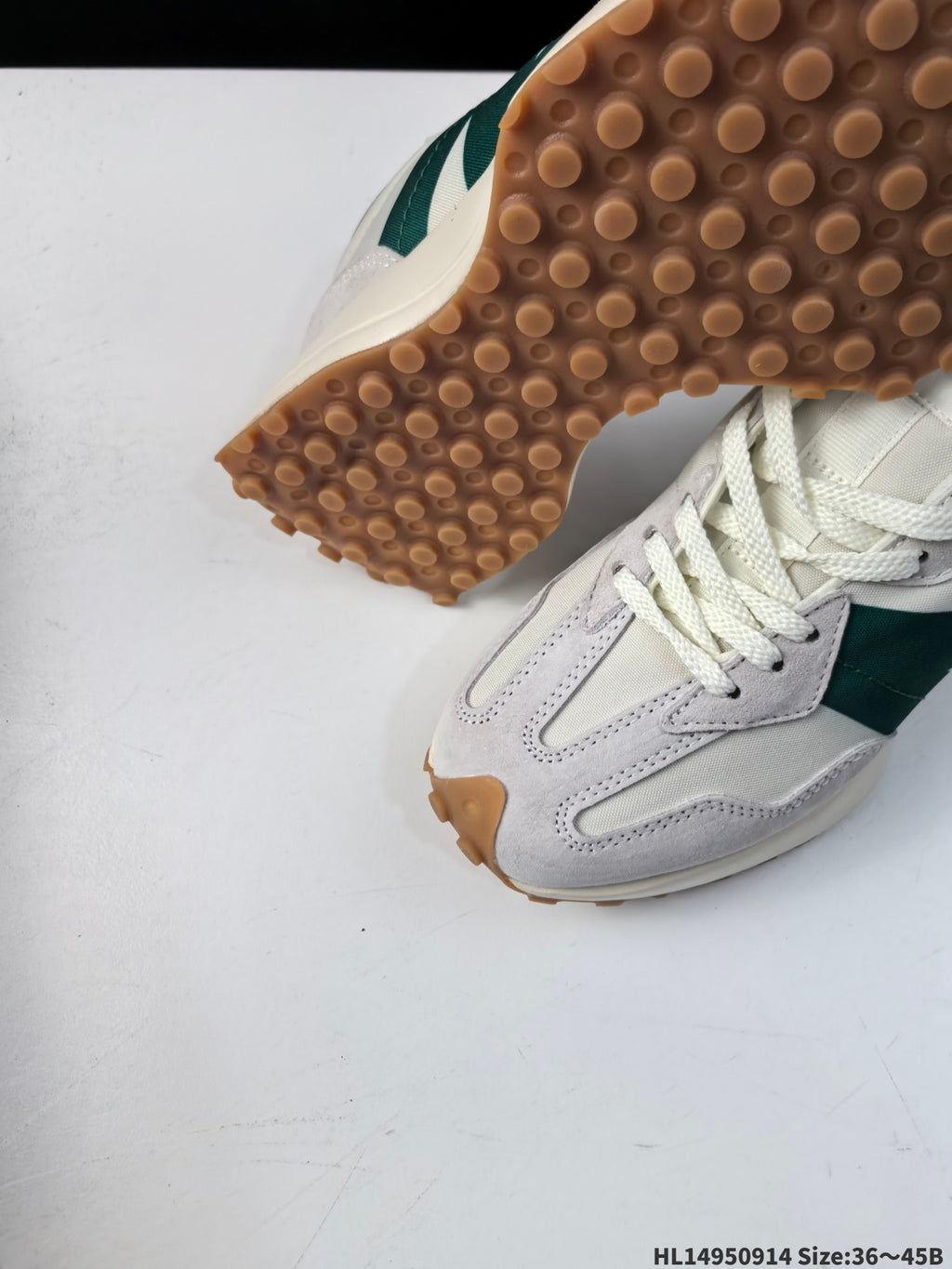 Z4Q95A44 Popular  shoes