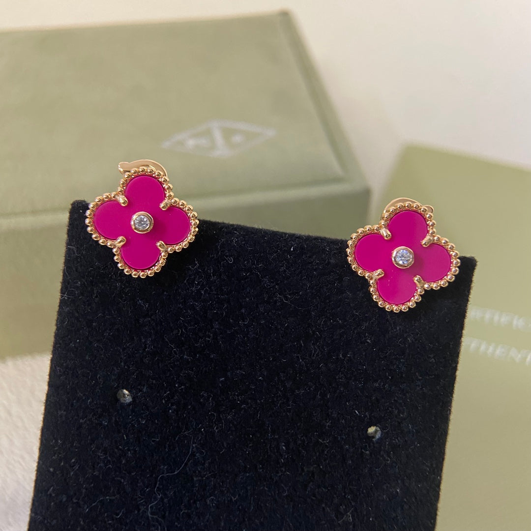 X5R75VA3E Popular  Earrings