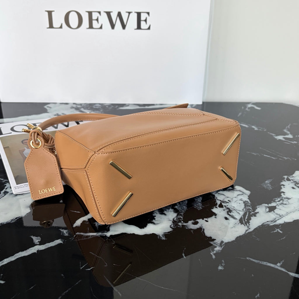B1R66A16 Popular leather bag