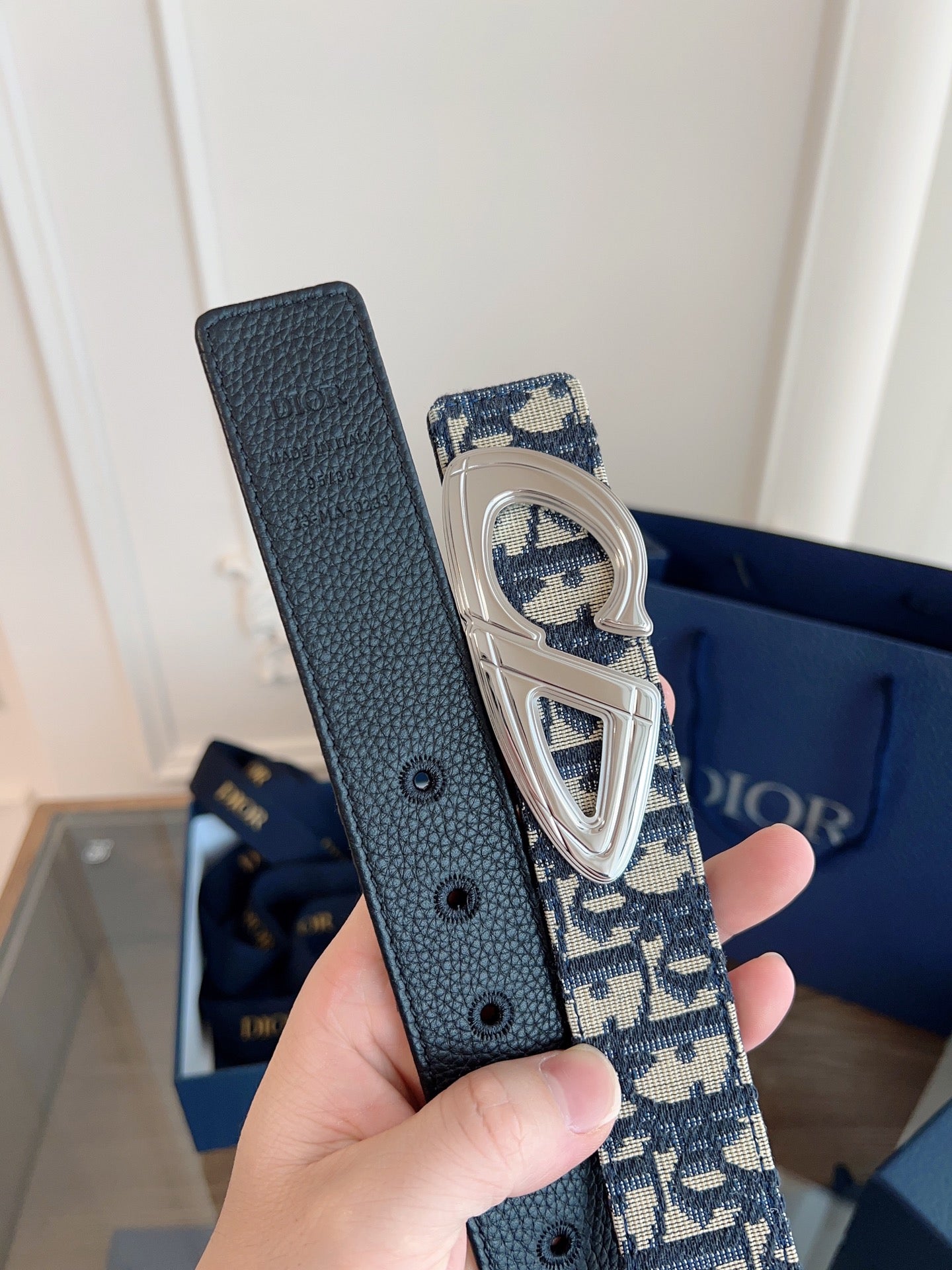 P1Q115D39 Popular High quality belt With full package