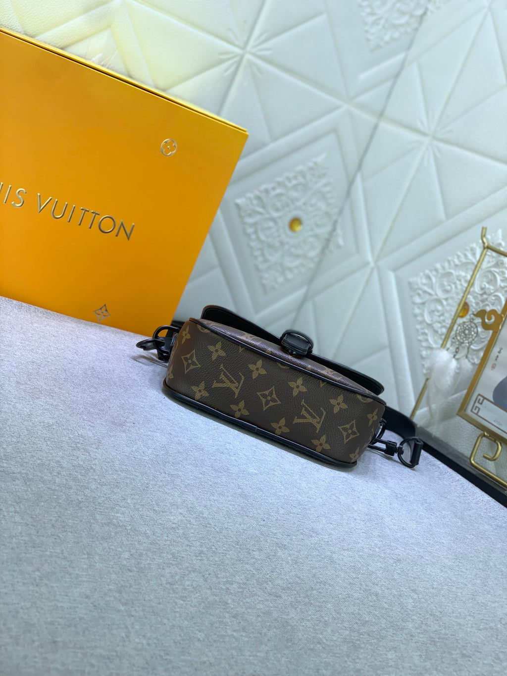 B12X64C475 Popular  leather bag