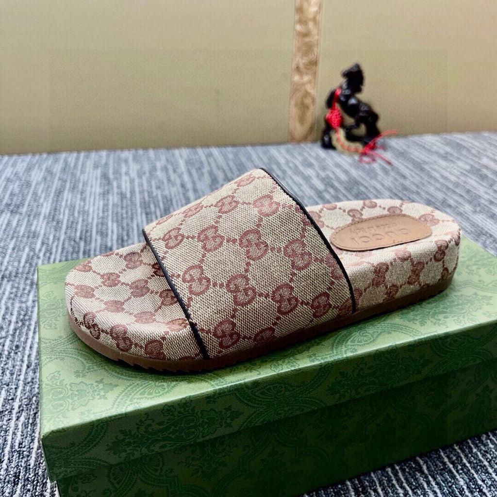 Z5R76B2 Popular Slippers
