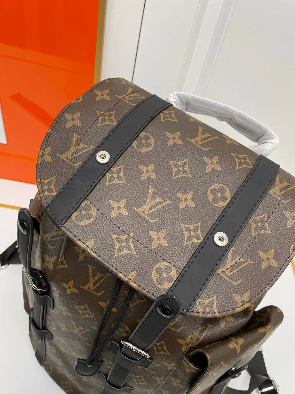 B1W15E68 Popular  leather Backpacks
