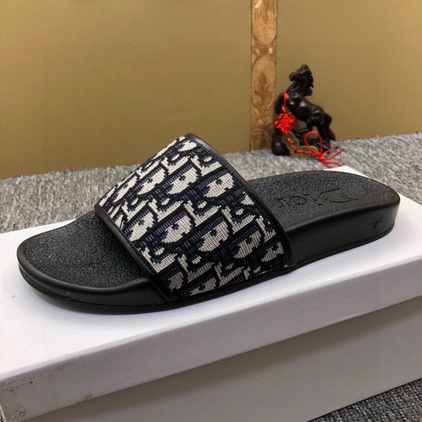 Z5ZD50 Popular slippers