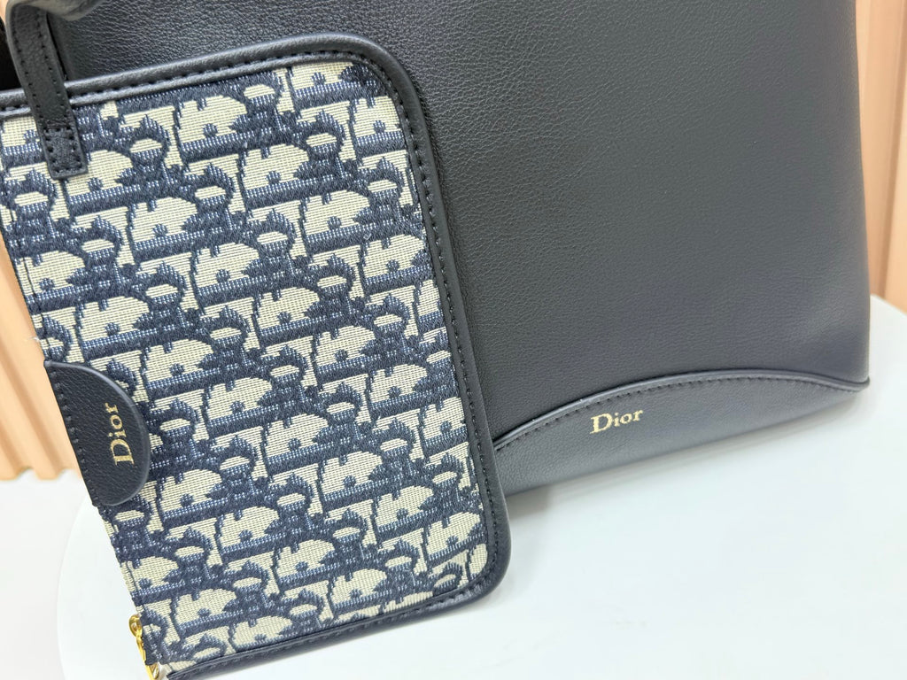 B1R76D45 Popular leather bag
