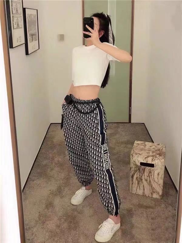U1W35D16  Popular Pants