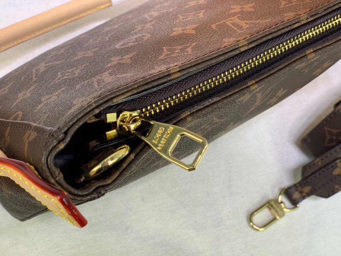 B1N55E73 Popular  leather bag