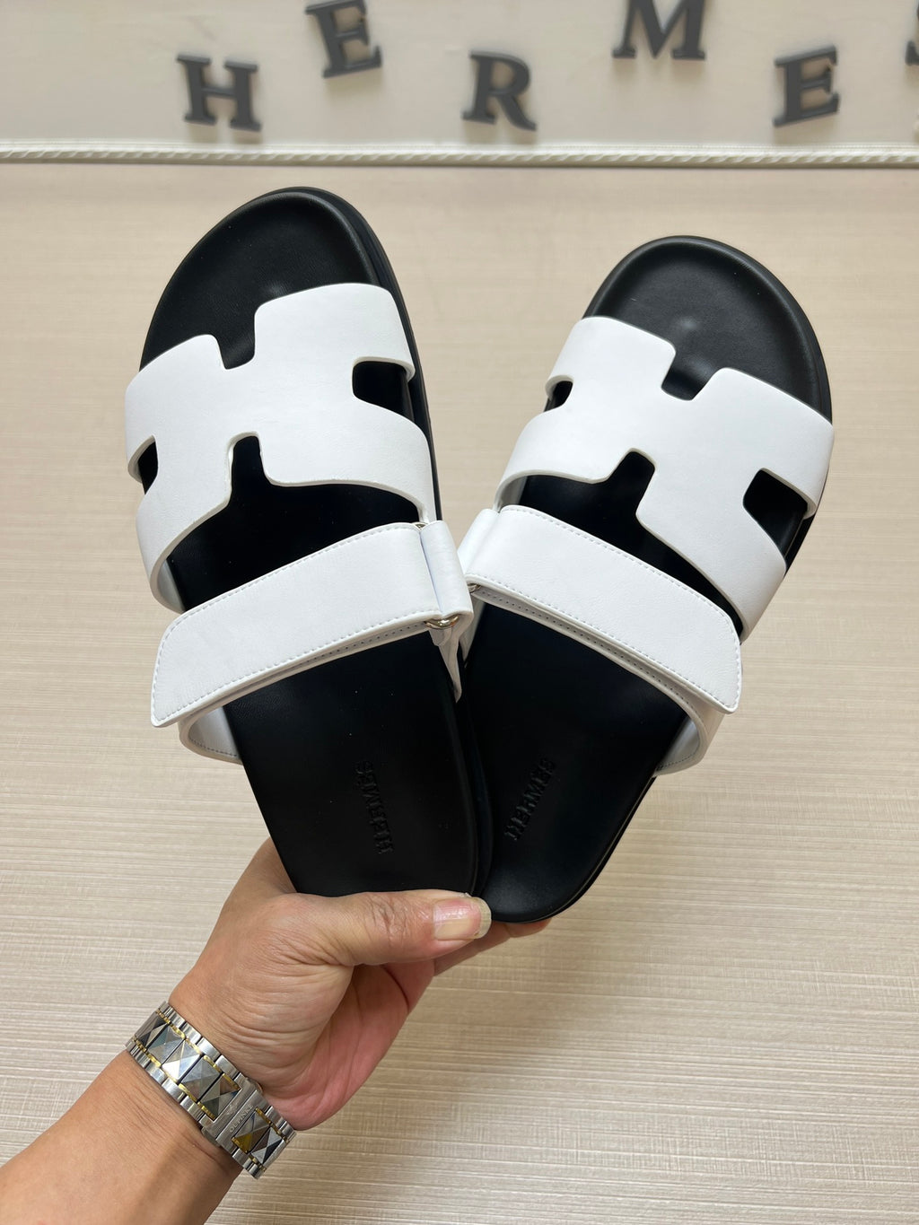 Z5R35H6  Popular Slippers shoes