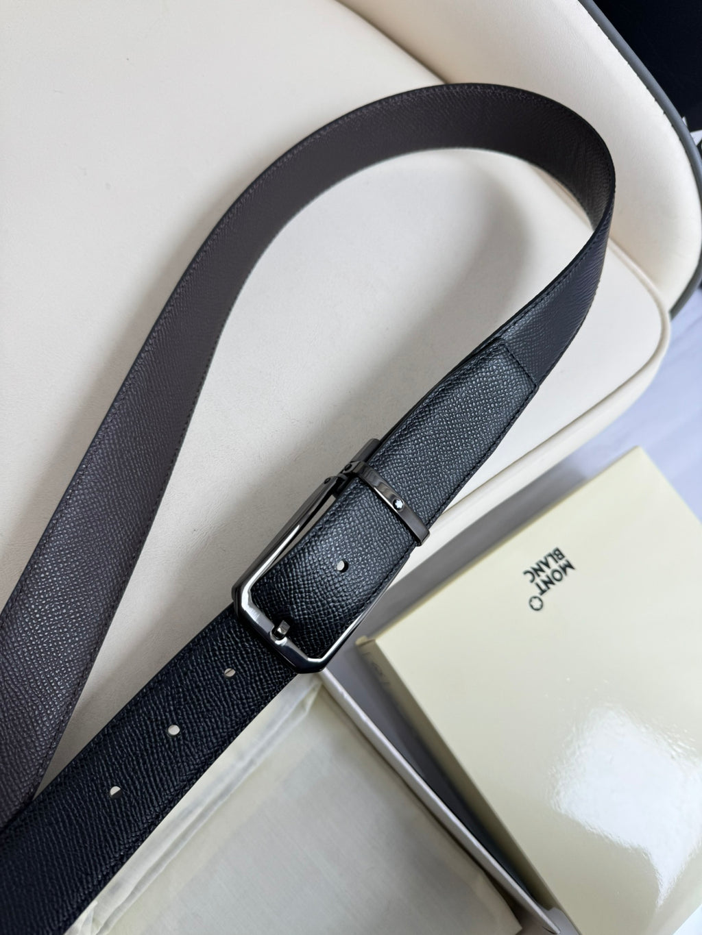 P1R55A236 Popular  High quality belt With full package