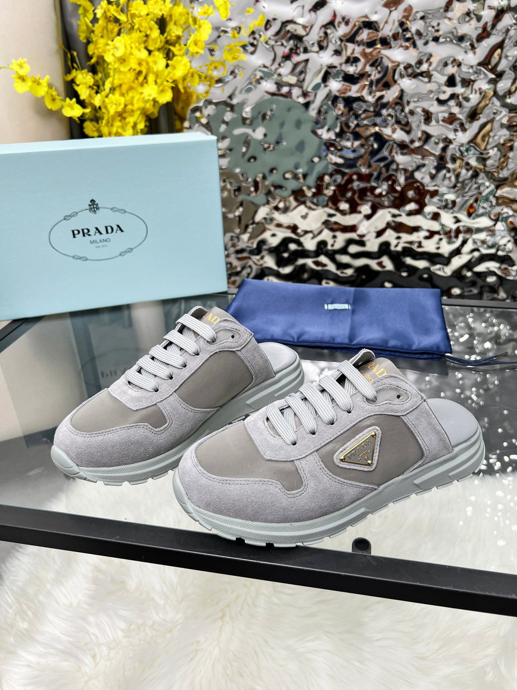 Z2Q95P96 Popular high-quality shoes