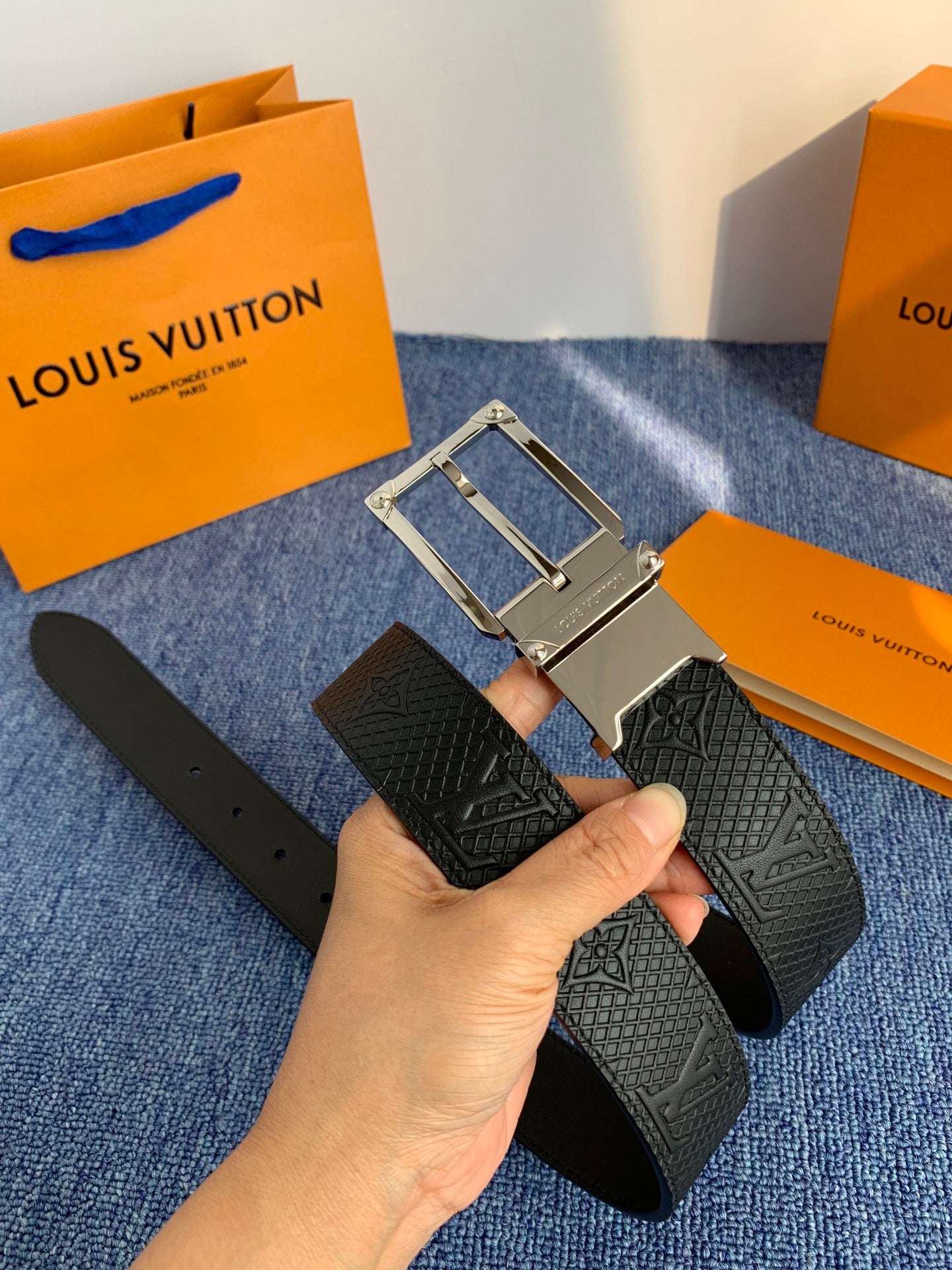 P1P36E12 Popular High quality belt With full package