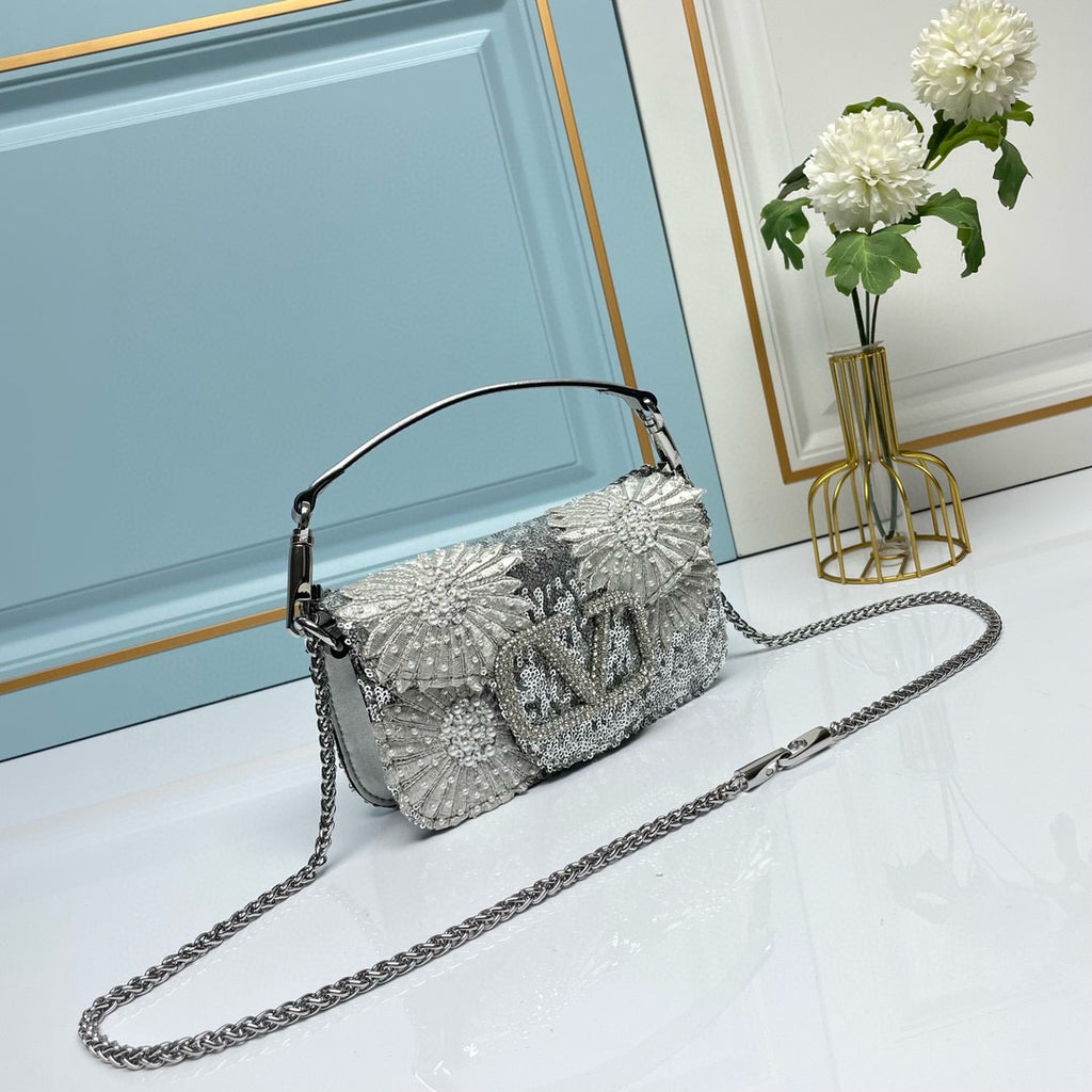 B1N36VL7 Popular leather bag