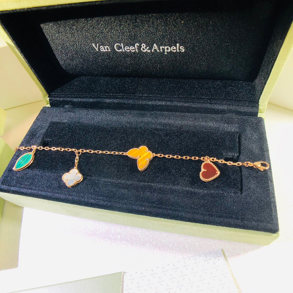 X5X94VA188K  Popular   high quality bracelets,necklaces