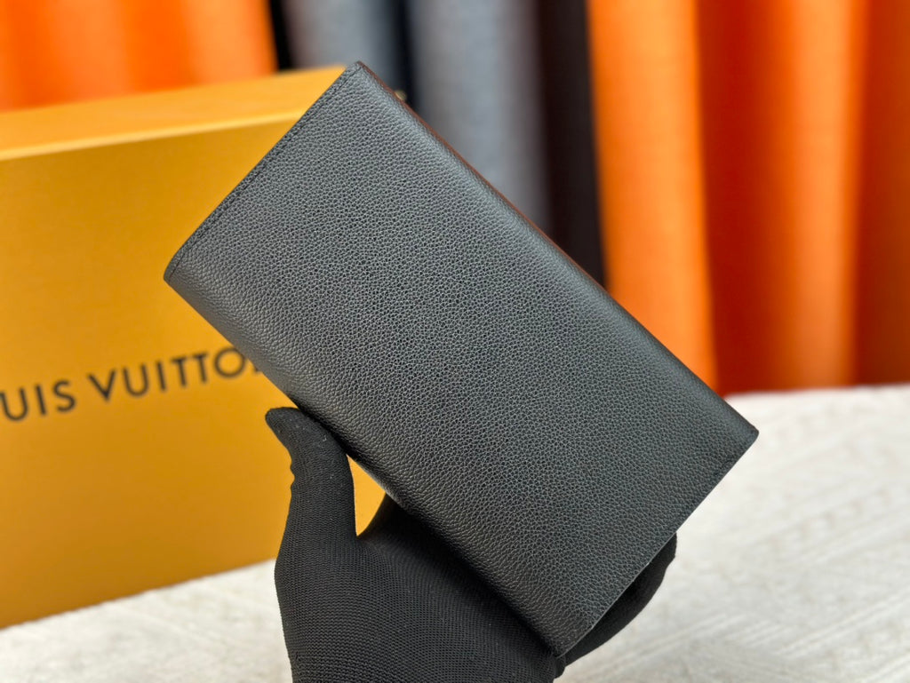 B1X104E74 Popular   leather wallets with package