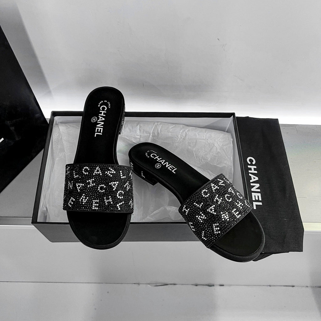 Z1ZC57 Popular sandals