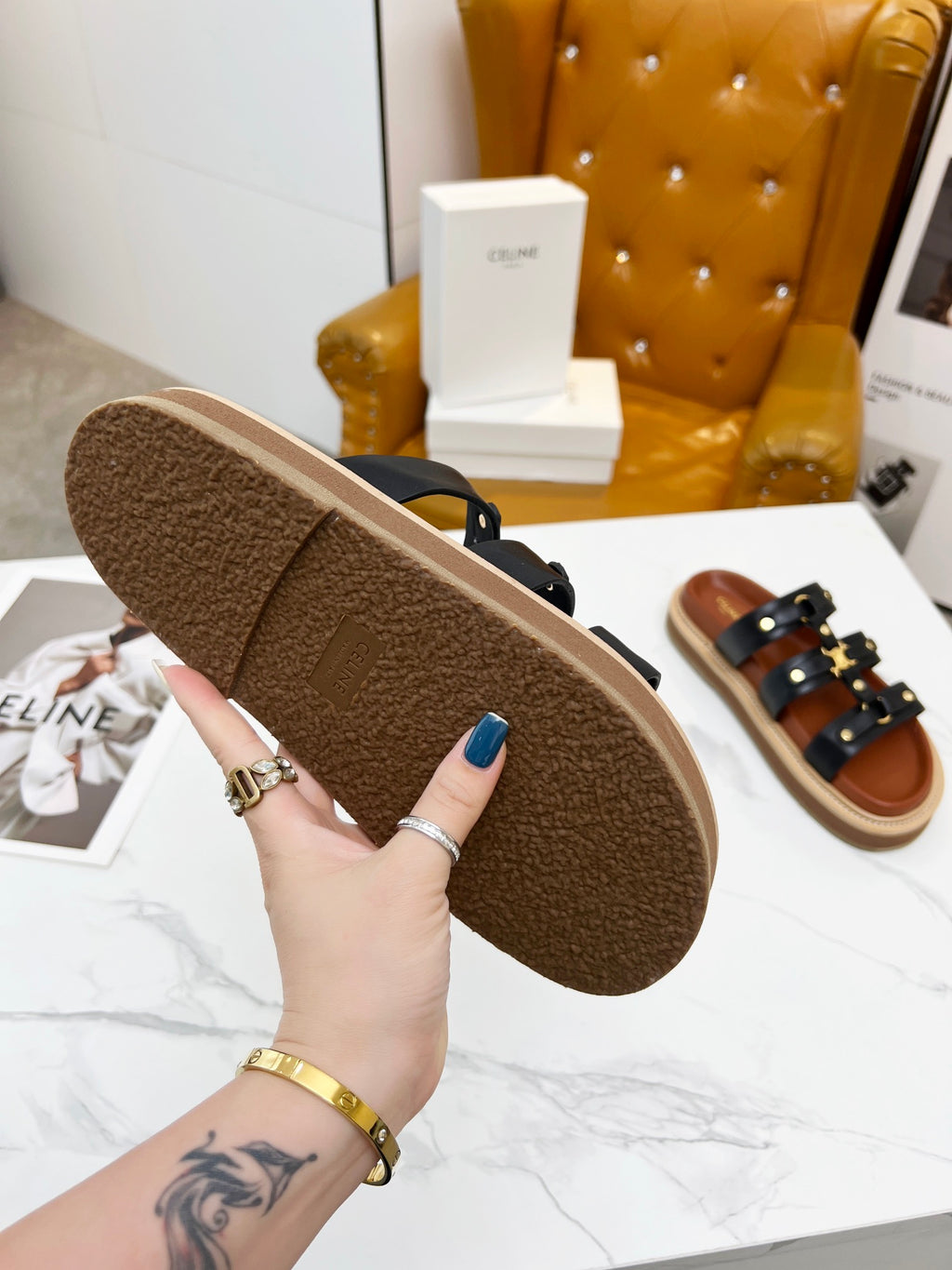 Z2R45N1  Popular leather shoes 