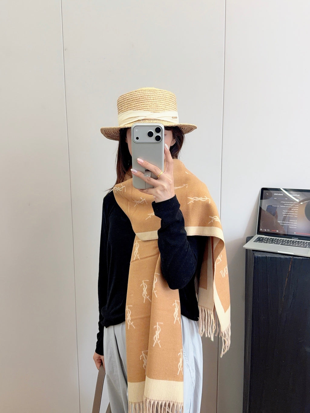 W1R86SL1  Popular Winter Scarves