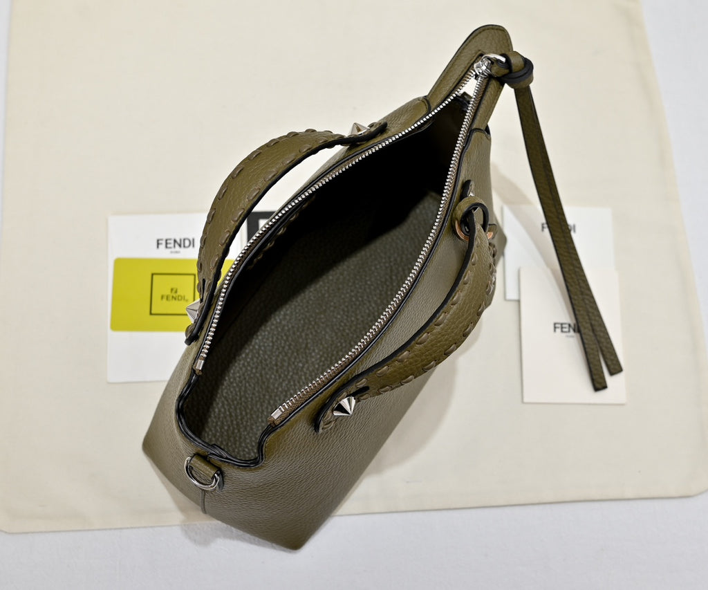 B1W35F109 Popular  leather bag