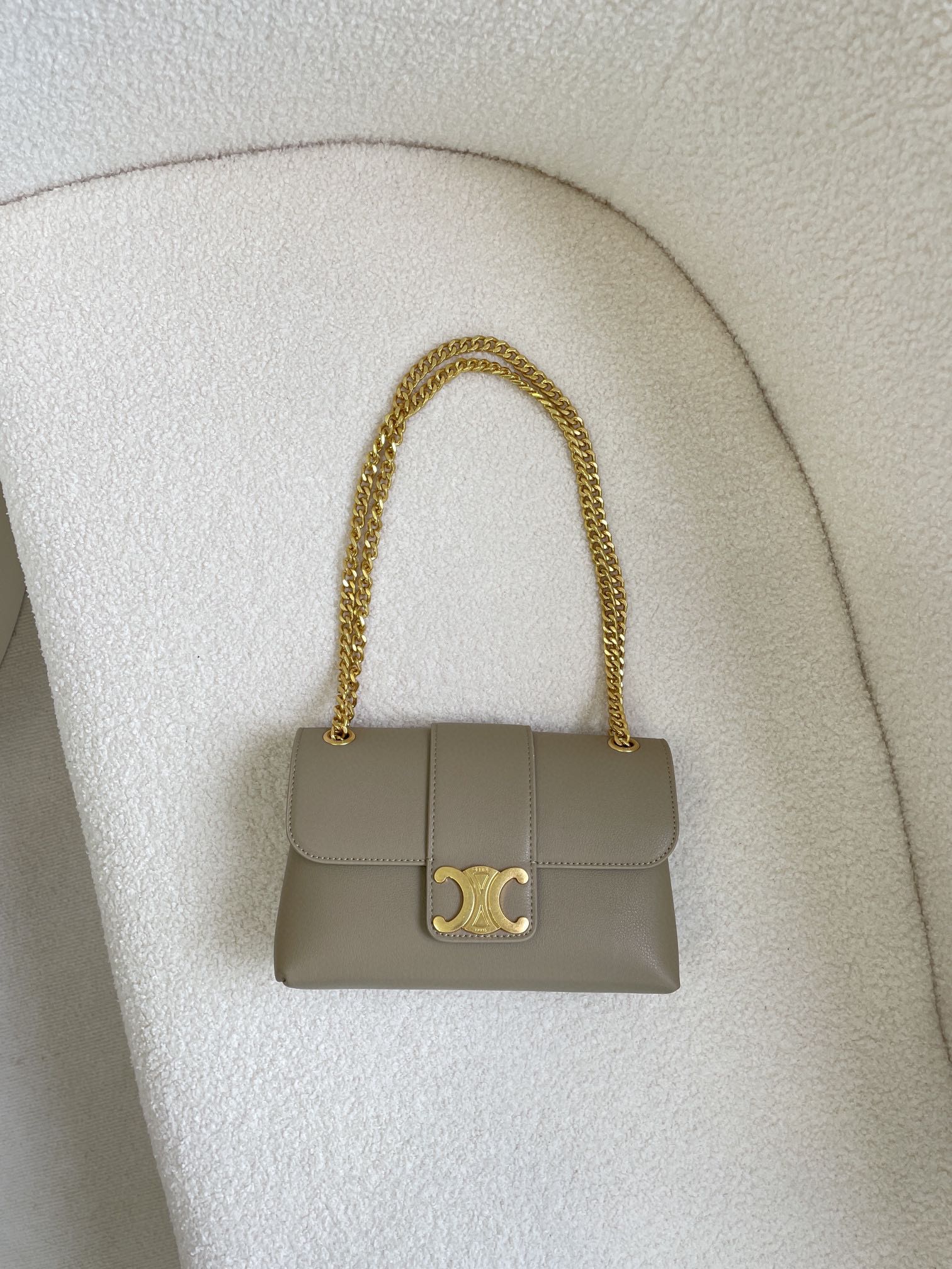 B1X44CL412 Popular   leather bag