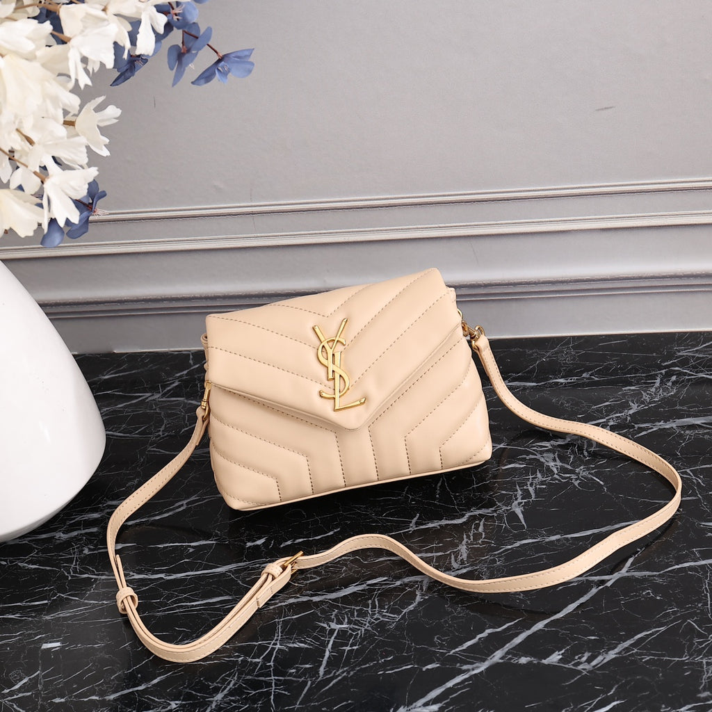 B1X34SL267 Popular   leather bag 