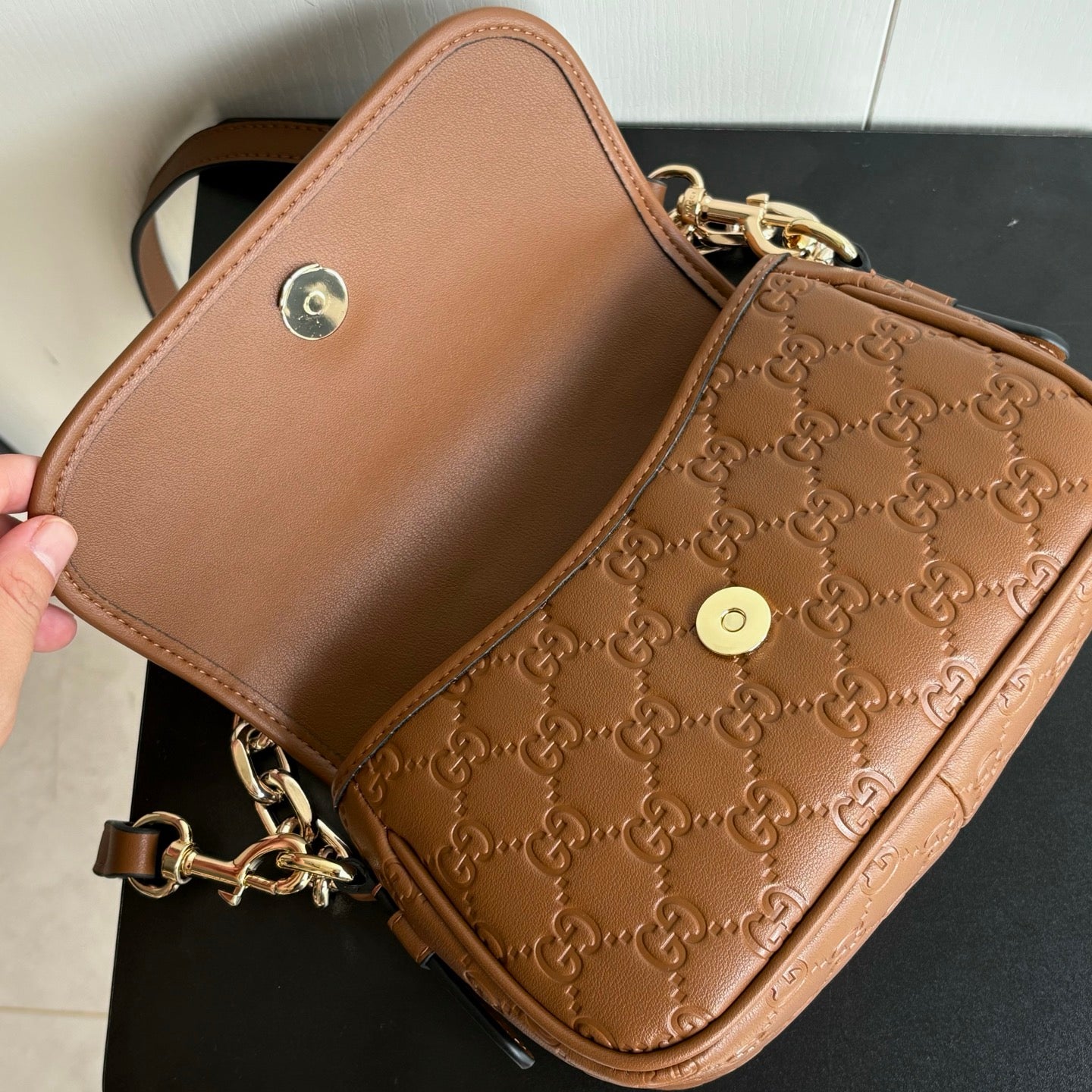 B1P36C60 Popular leather bag