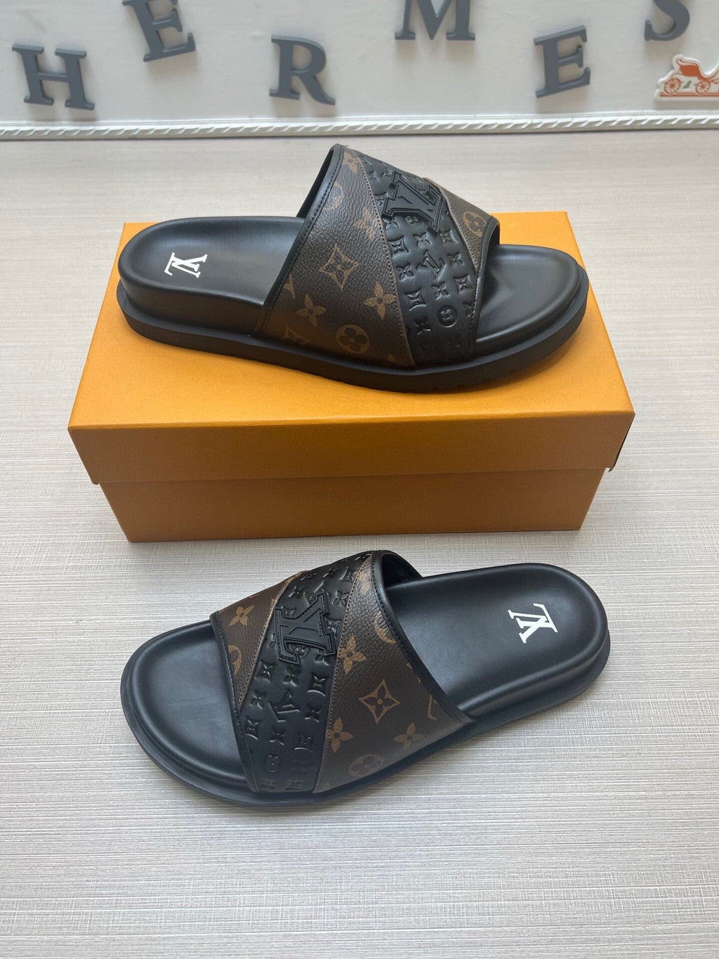 Z5WE249 Popular Slippers