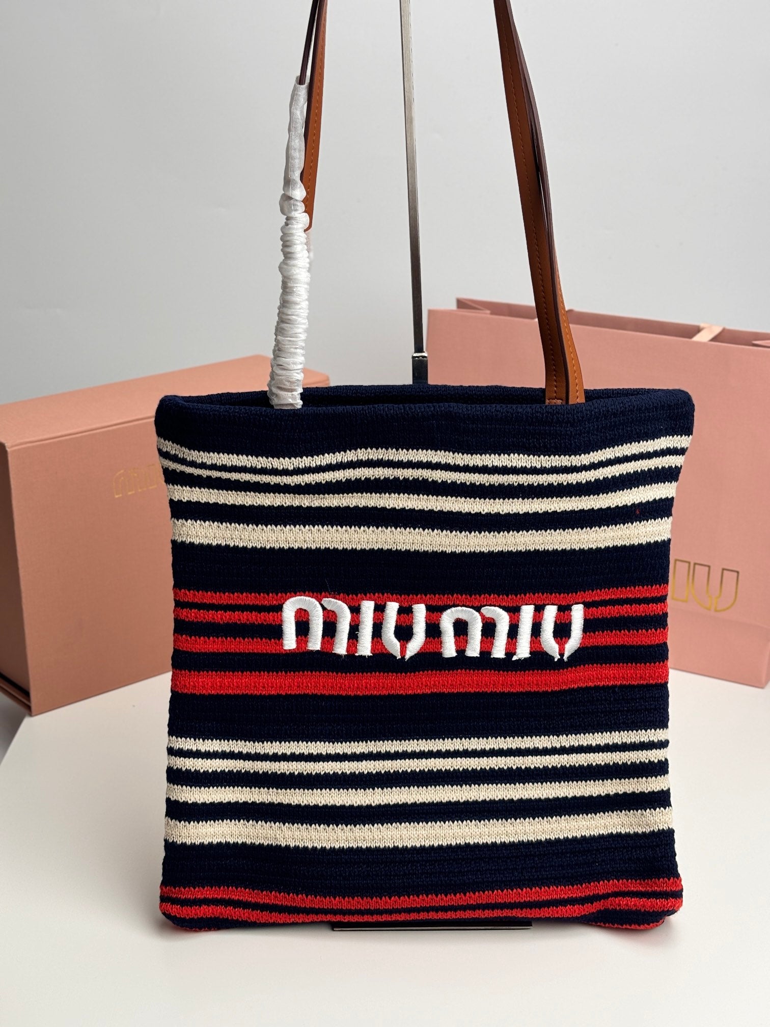 B1X104A77 Popular   Woven Bag