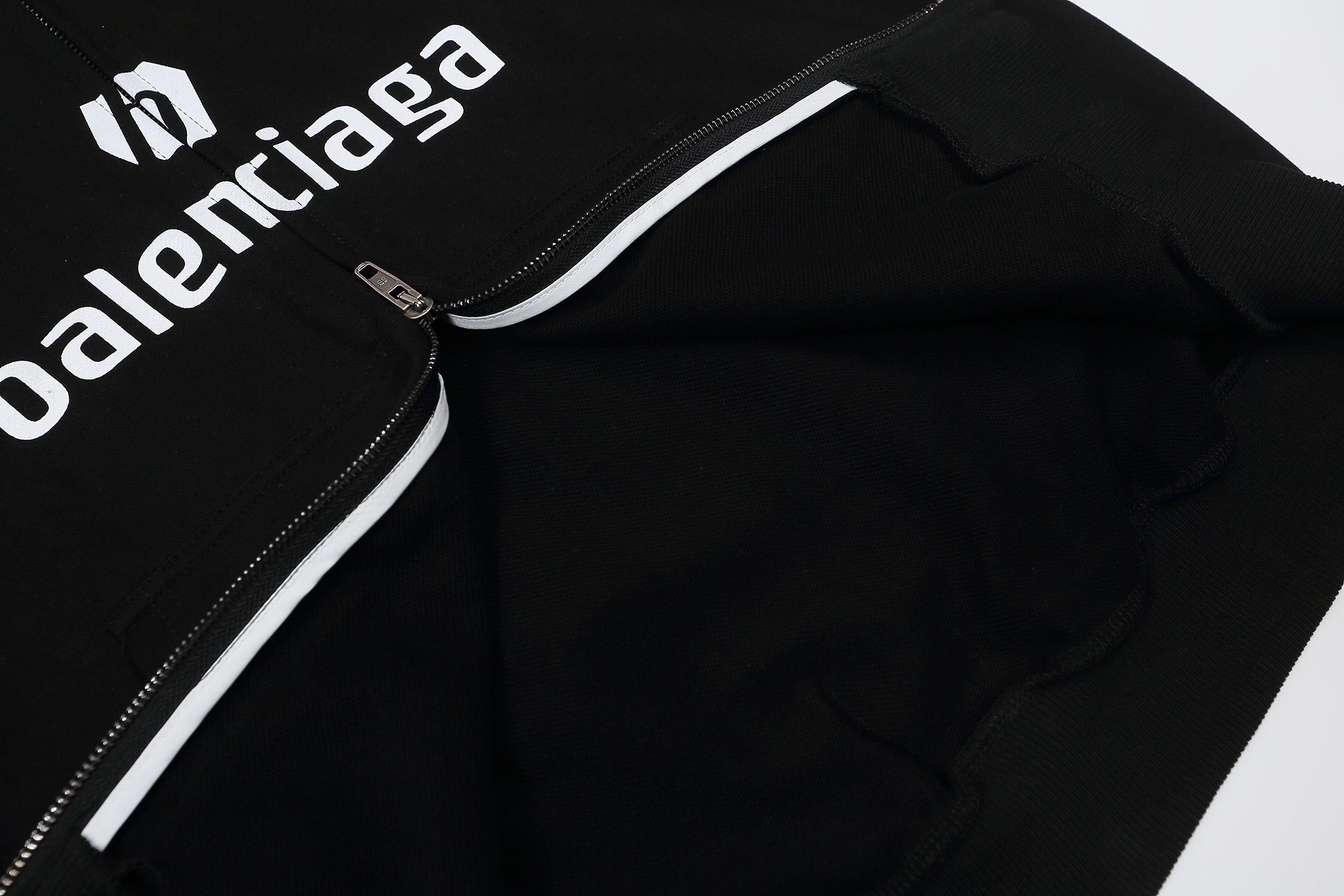 U1Z85J160 Popular Sweaters