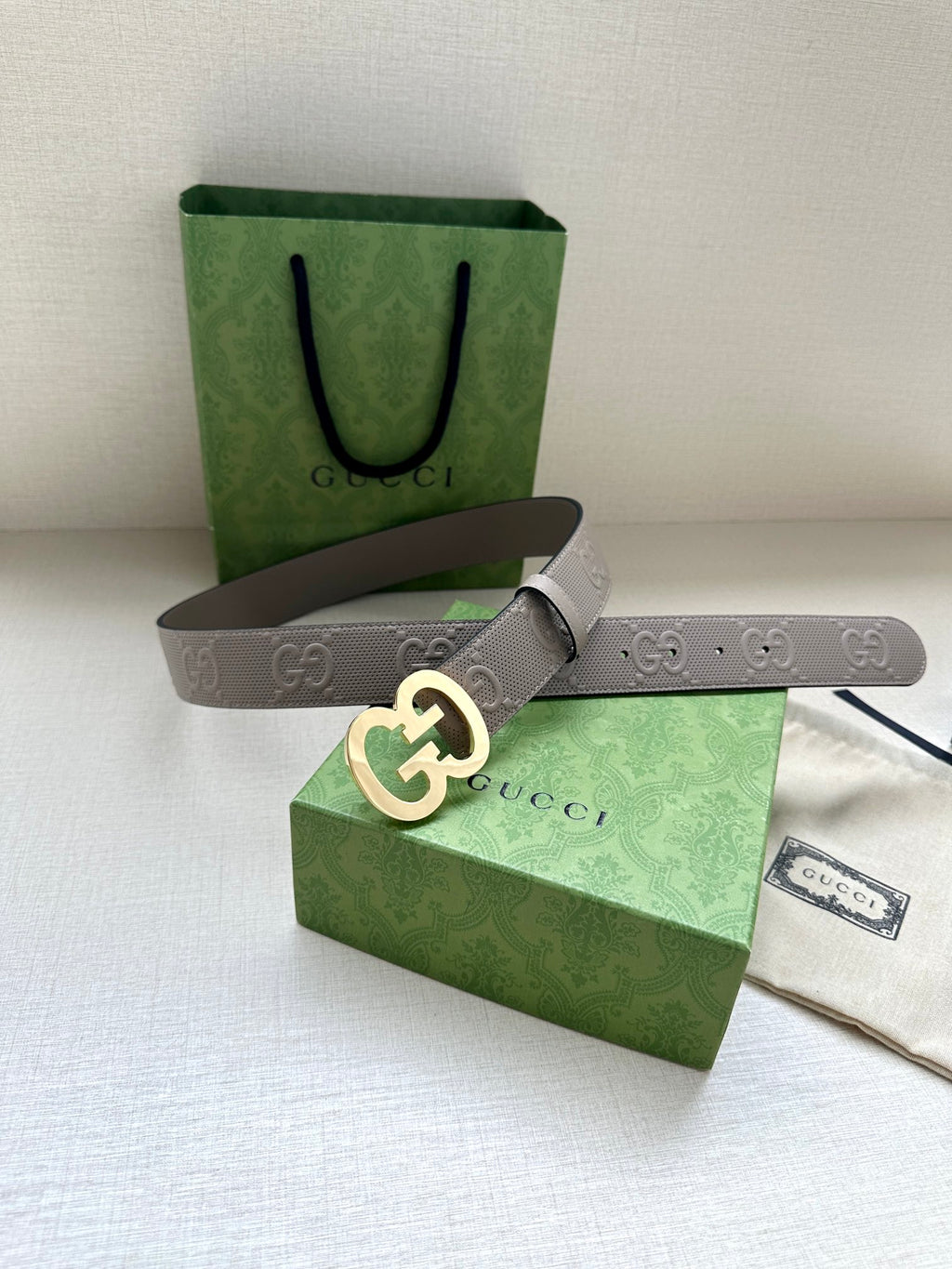 P1R55B230 Popular   High quality belt With full package