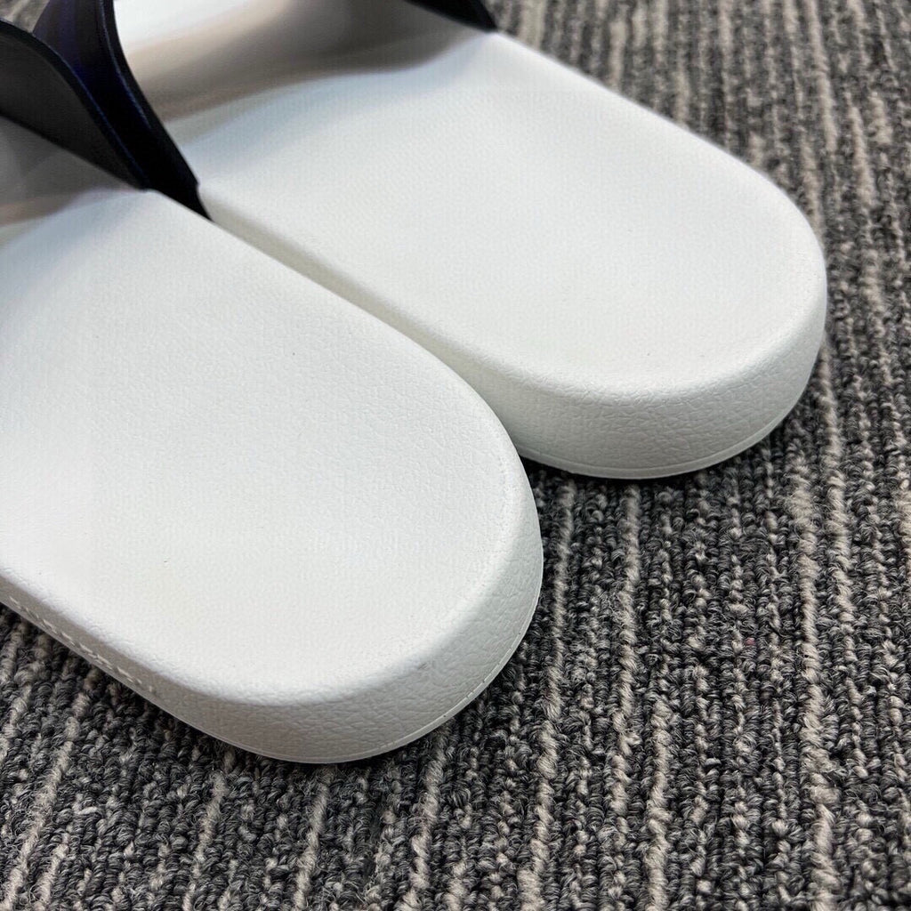 Z5Z35R262 Popular Slippers