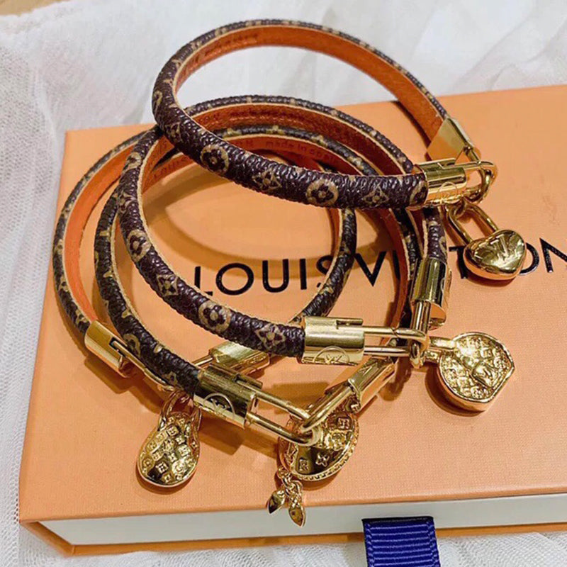 X1B22E724K  Popular Bracelets